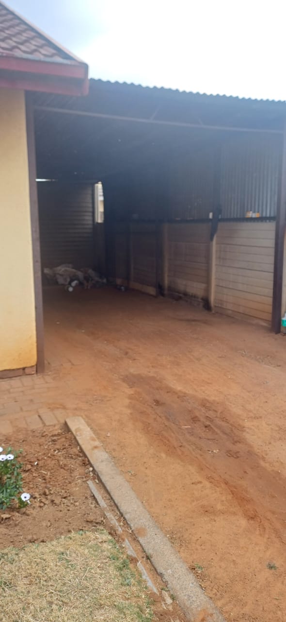 3 Bedroom Property for Sale in Zamdela Free State